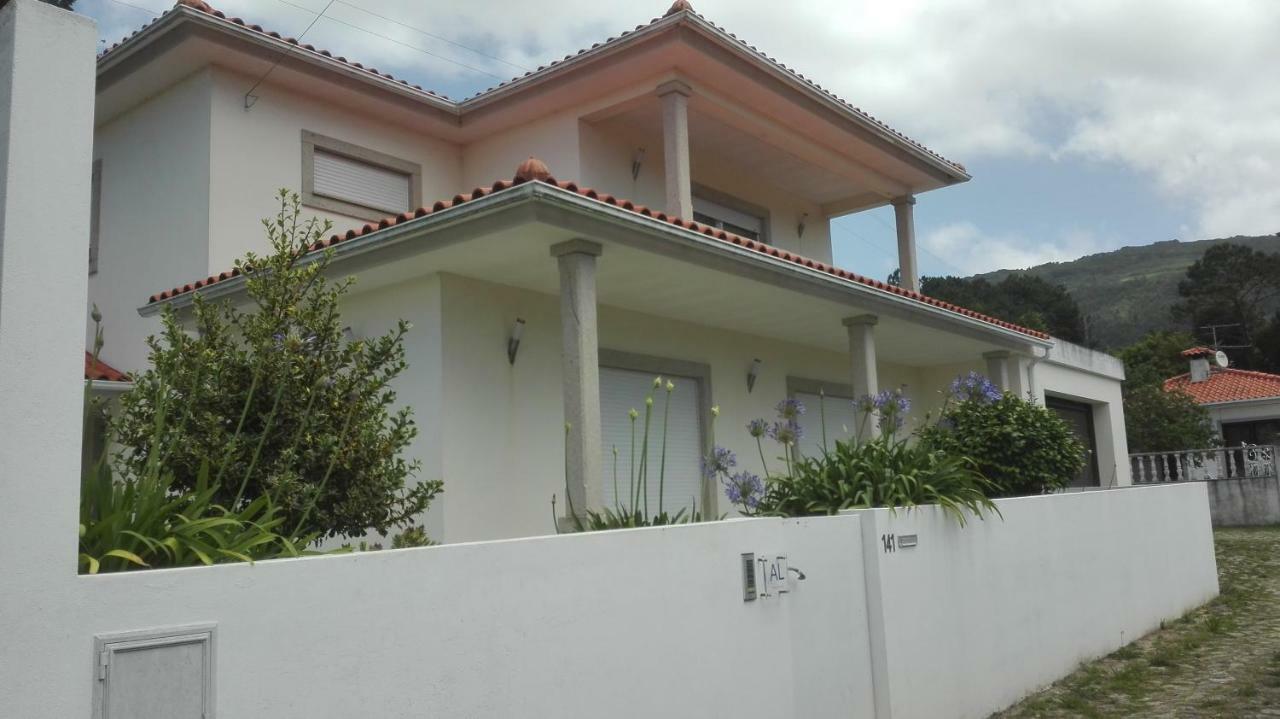 Quarto/Suite De Charme Viana do Castelo Bagian luar foto